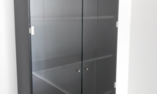 Glastüren und Schranktüren aus Glas