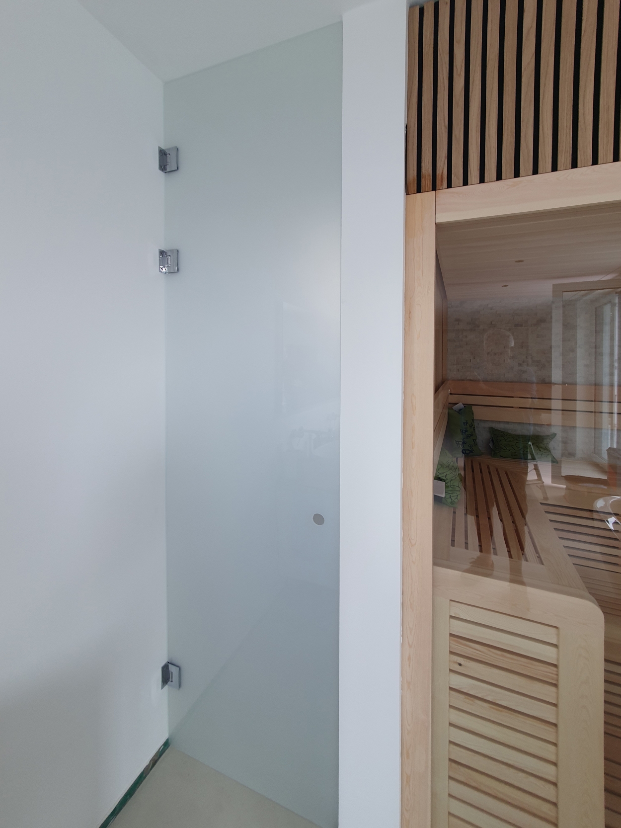 ESG Weissglas satiniert